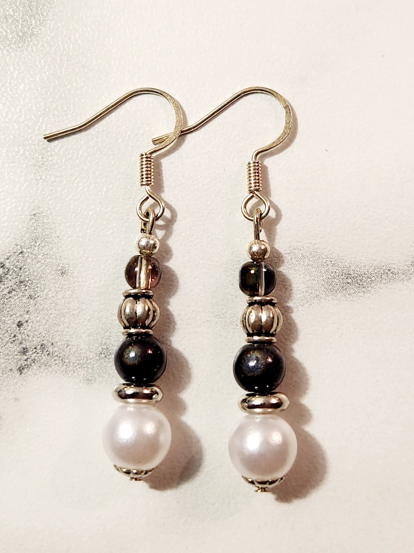 Pearl & Gray earrings