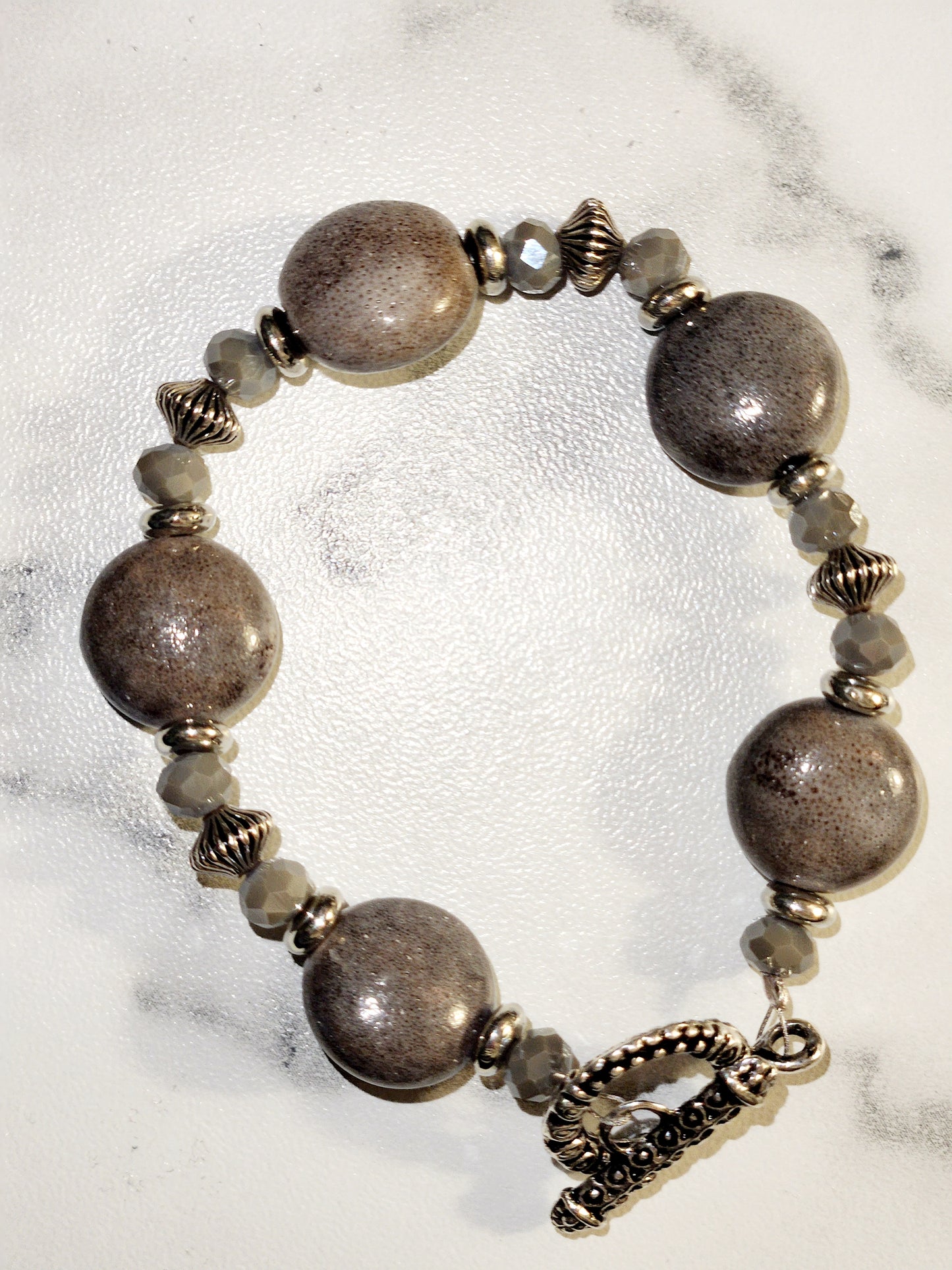 Gray stone braclet