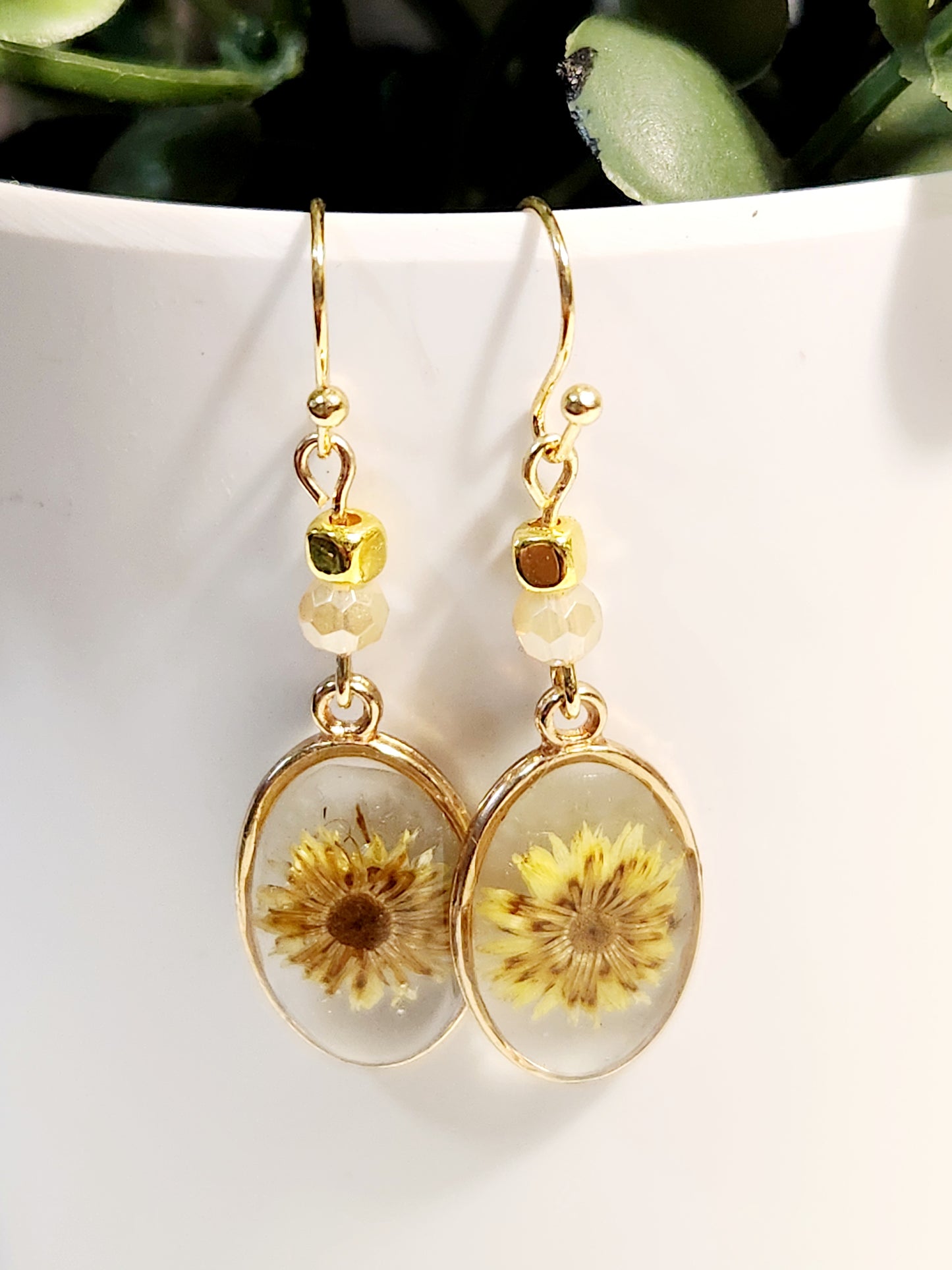 Golden flower earrings