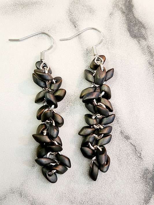 Slate Gray Dewdrop earrings