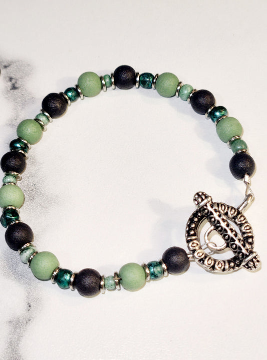 Green & gray stone braclet