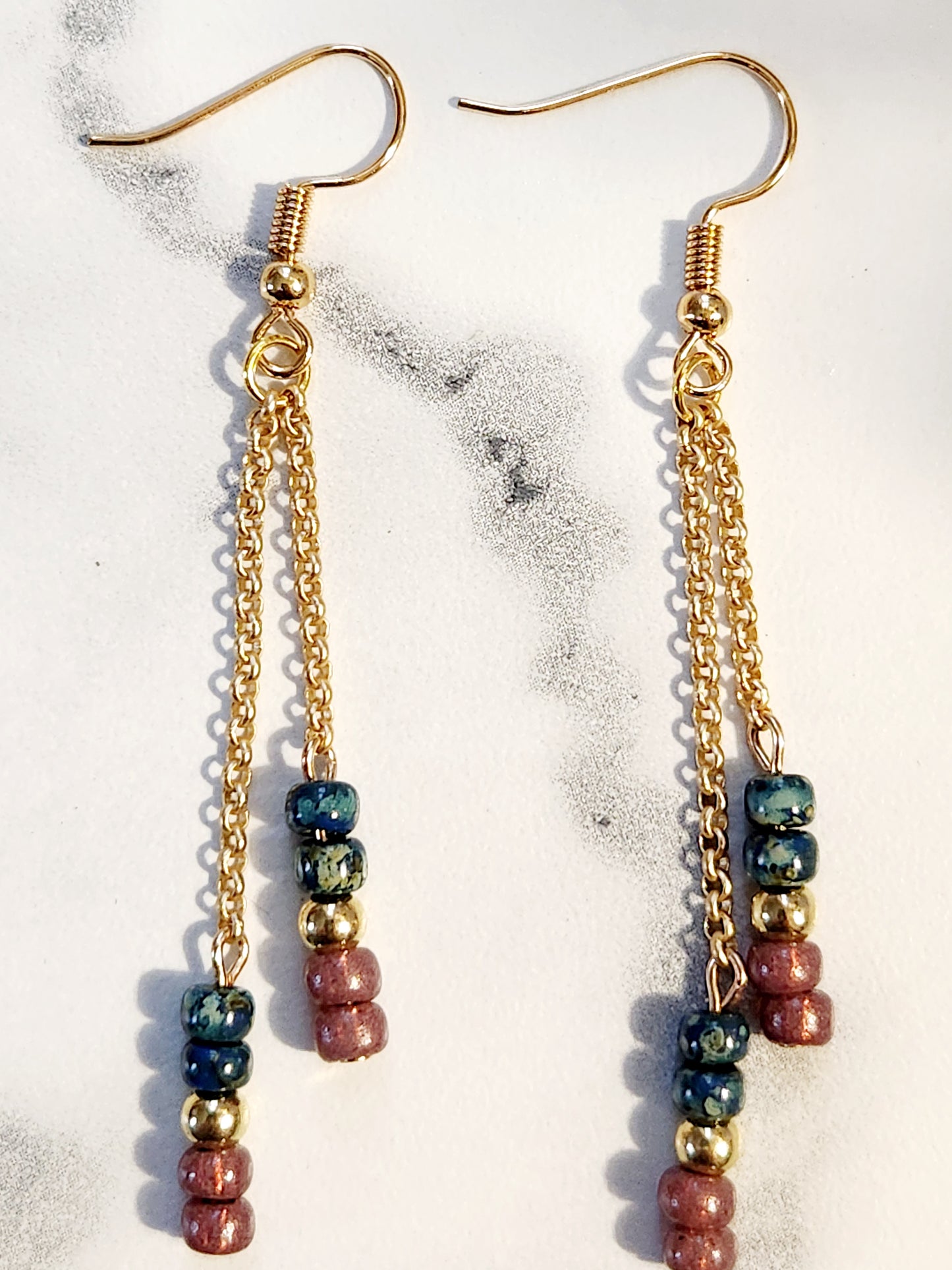Green plum chain earrings