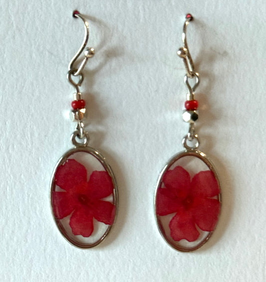 Fuchsia resin earrings